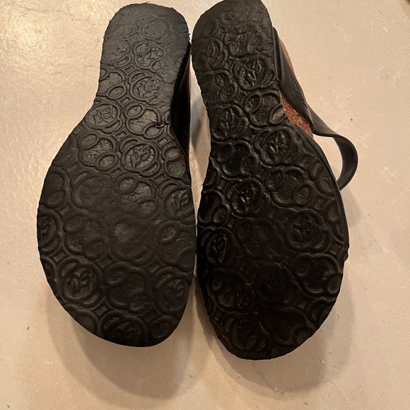 Softmoc Sandals - Picture 4 of 4